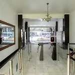 Apto Recem Reformado Av Paulista -