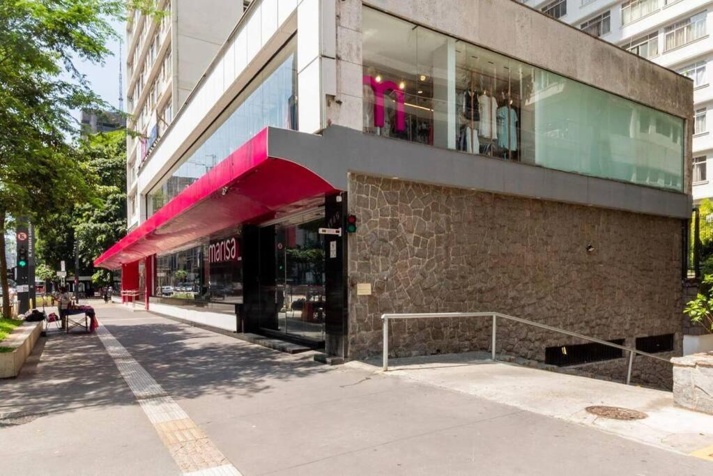 Apto Recem Reformado Av Paulista - São Paulo