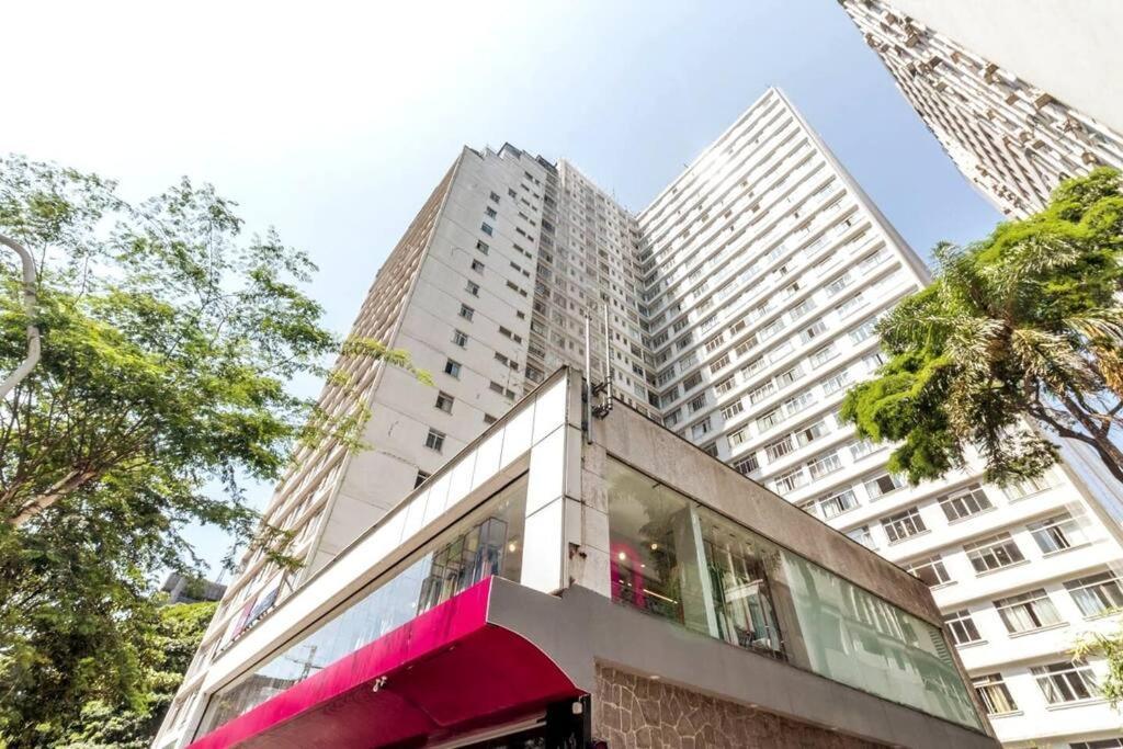 Apto Recem Reformado Av Paulista - * São Paulo